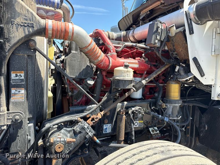 image for item EG5961 2012 Kenworth W900 semi truck