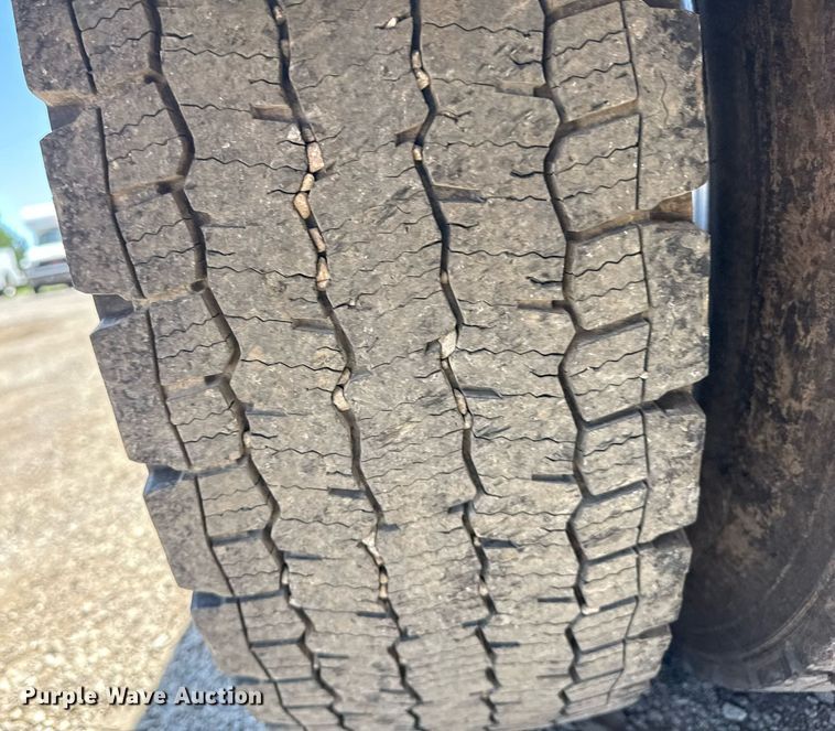 image for item EG5961 2012 Kenworth W900 semi truck