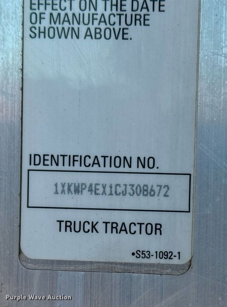 image for item EG5961 2012 Kenworth W900 semi truck