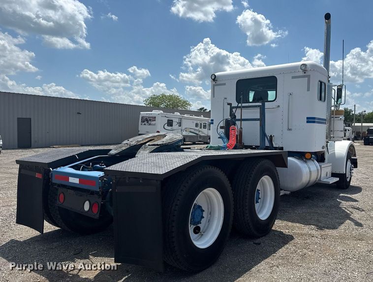 CAMIóN CAMAROTE 2005 PETERBILT