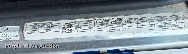 image for item EG6004 2005 Peterbilt 378 semi truck