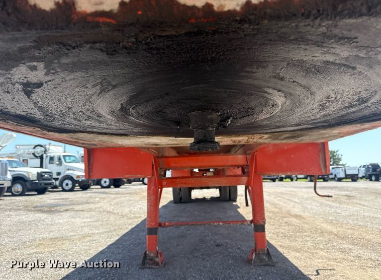 image for item EG6009 2007 Dragon Products Vacuum tank trailer