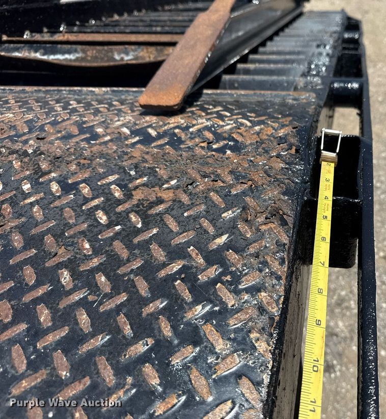 image for item EG6015 2013 Northern Repair & Welding drop deck equipment trailer