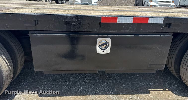 image for item EG6015 2013 Northern Repair & Welding drop deck equipment trailer
