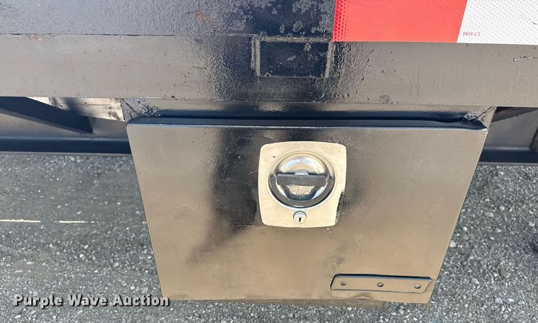 image for item EG6015 2013 Northern Repair & Welding drop deck equipment trailer