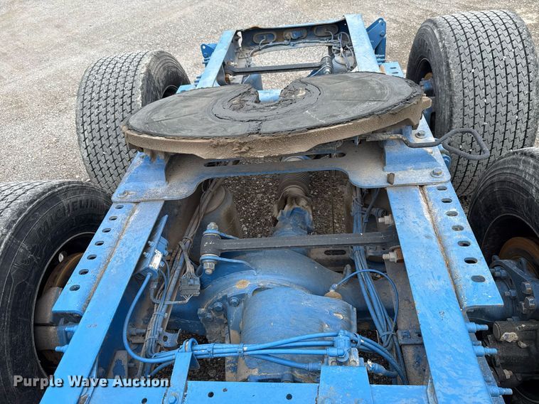 image for item EJ4614 2015 Mack CXU633 semi truck