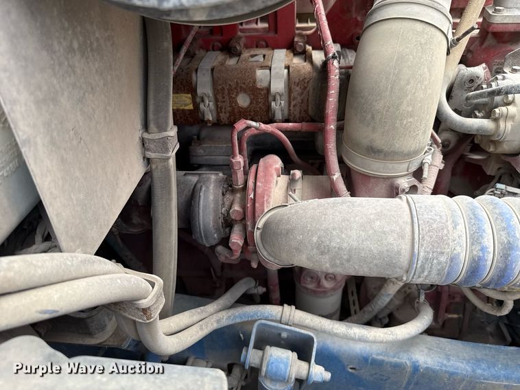 image for item EJ4614 2015 Mack CXU633 semi truck