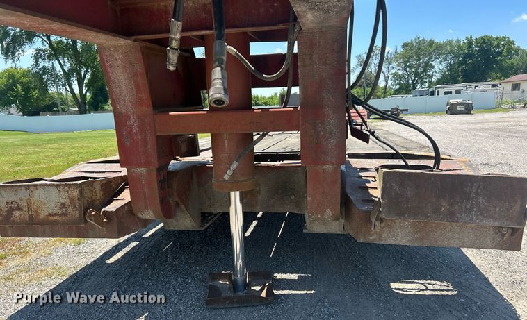 image for item EK8267 1992 Witzco Challenger RG-50 lowboy equipment trailer