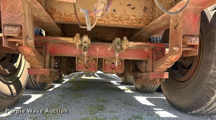 image for item EK8267 1992 Witzco Challenger RG-50 lowboy equipment trailer