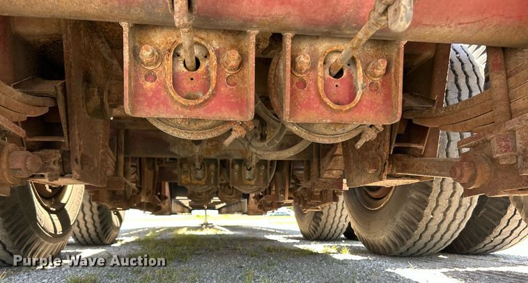 image for item EK8267 1992 Witzco Challenger RG-50 lowboy equipment trailer