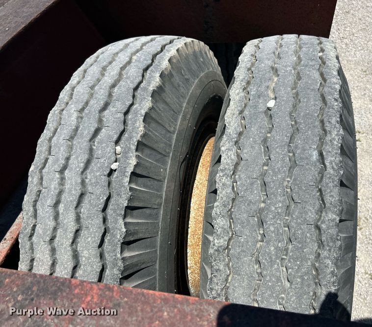 image for item EK8267 1992 Witzco Challenger RG-50 lowboy equipment trailer