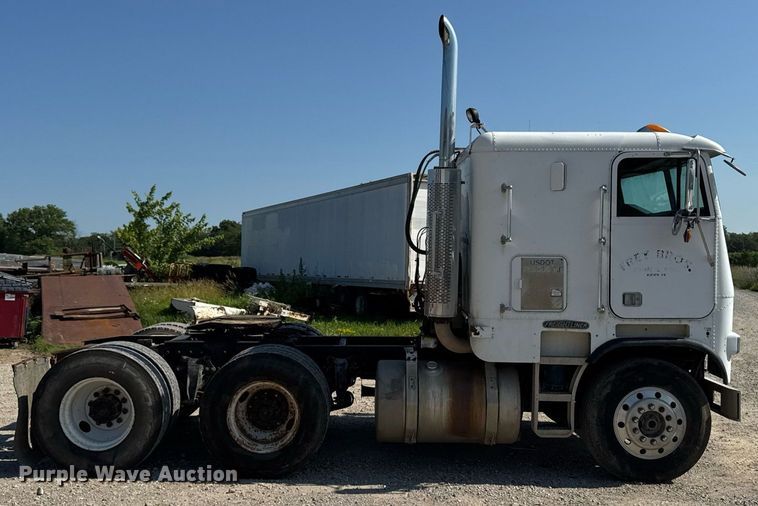 CAMIóN CAMAROTE 1992 FREIGHTLINER