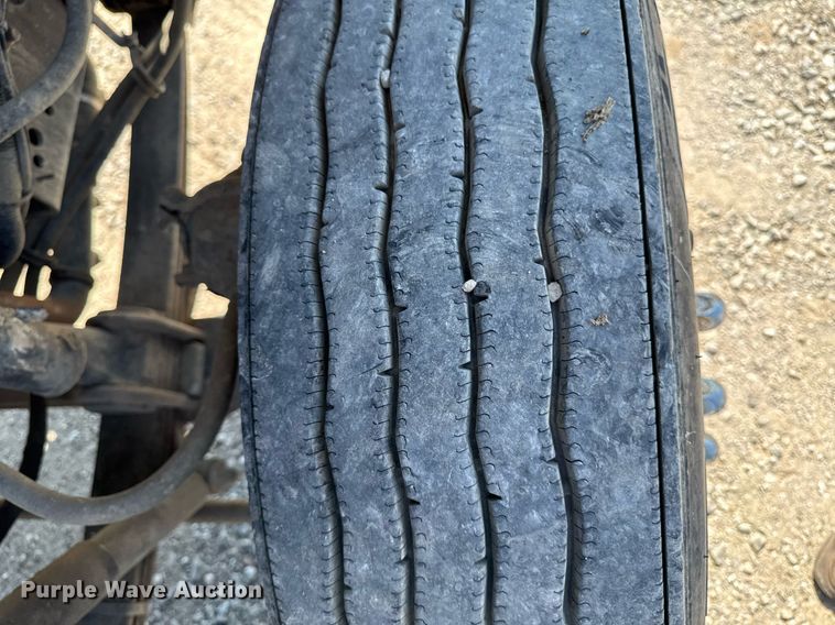 image for item EM2110 1992 Freightliner USF-1E semi truck