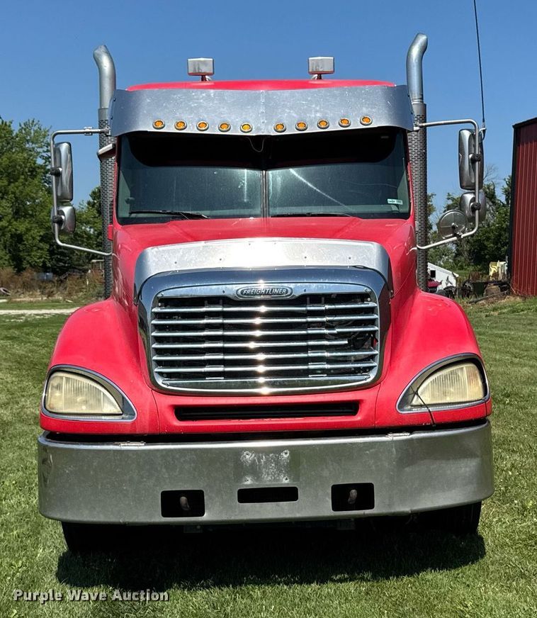 CAMIóN CAMAROTE 2005 FREIGHTLINER