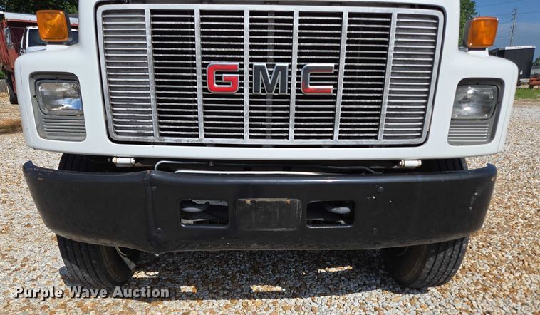 image for item EN2011 1990 GMC TopKick truck cab and chassis