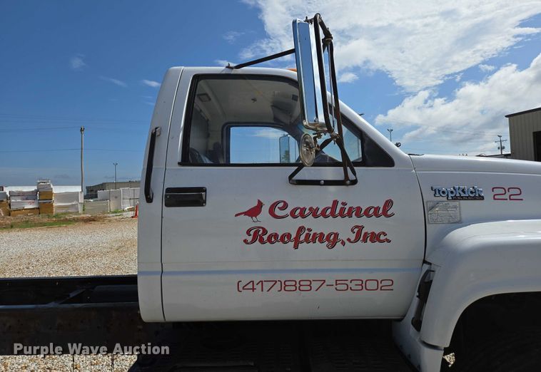 image for item EN2011 1990 GMC TopKick truck cab and chassis