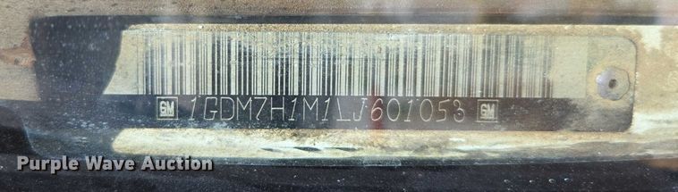 image for item EN2011 1990 GMC TopKick truck cab and chassis