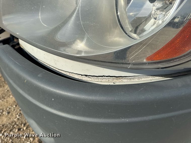 image for item EN4630 2015 Freightliner Cascadia 113 semi truck