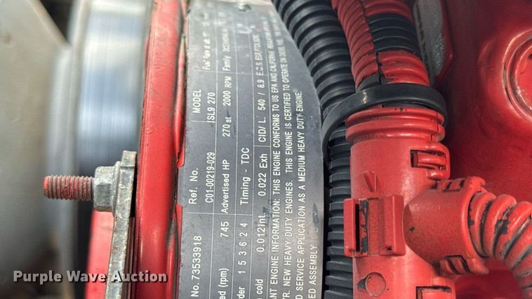 image for item EN4633 2014 Freightliner Business Class M2 semi truck