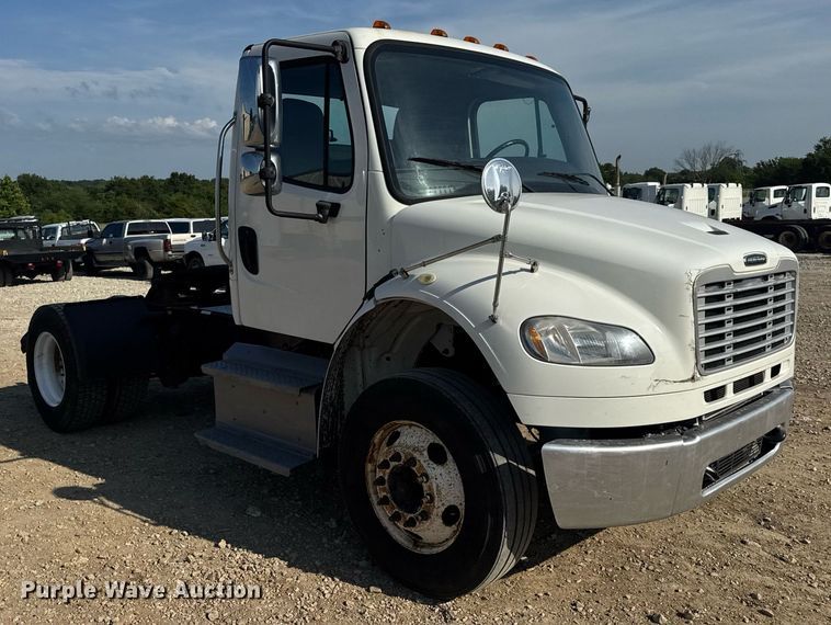 CAMIóN 2015 FREIGHTLINER