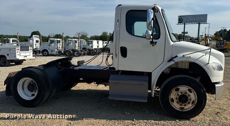 CAMIóN 2015 FREIGHTLINER