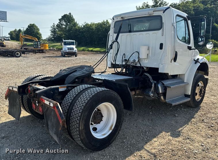 CAMIóN 2015 FREIGHTLINER