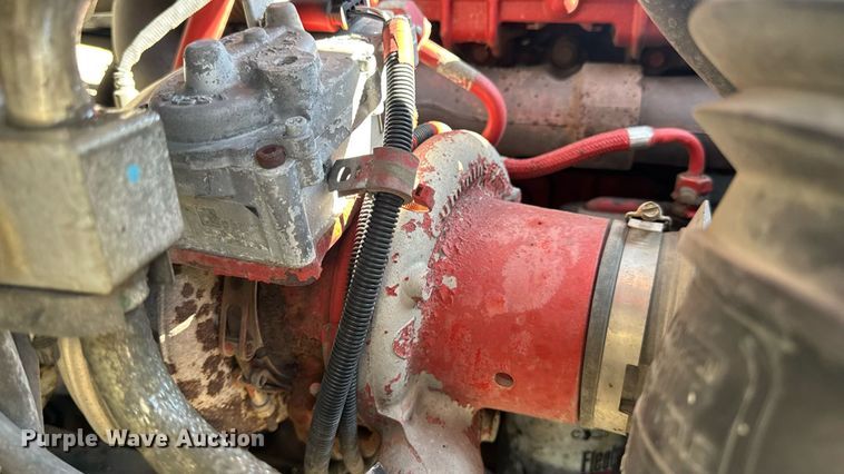 image for item EN4634 2015 Freightliner Business Class M2 semi truck