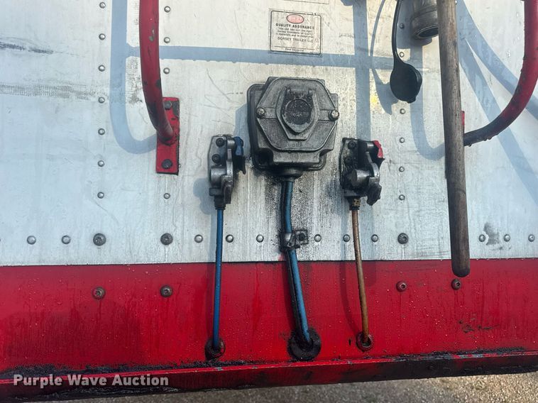 image for item EN4640 2020 Dorsey CV46 walking floor trailer