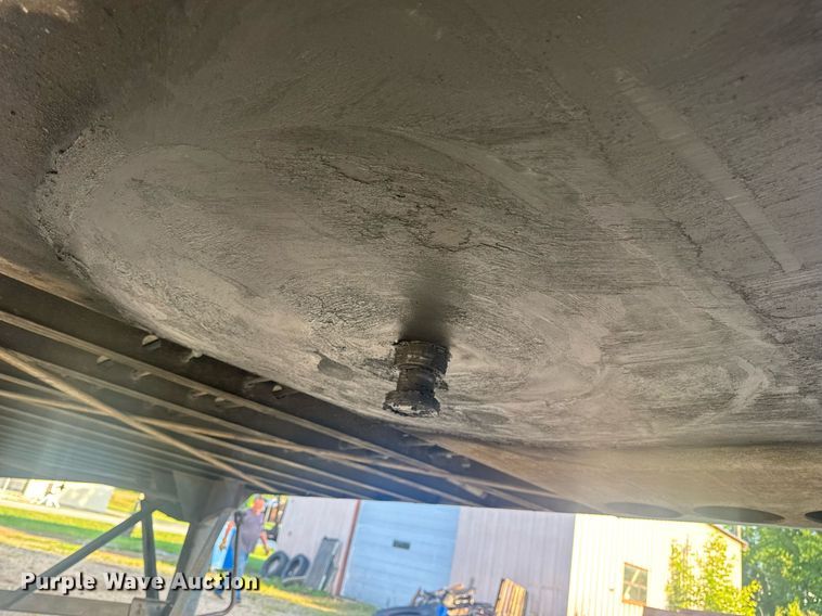 image for item EN4640 2020 Dorsey CV46 walking floor trailer