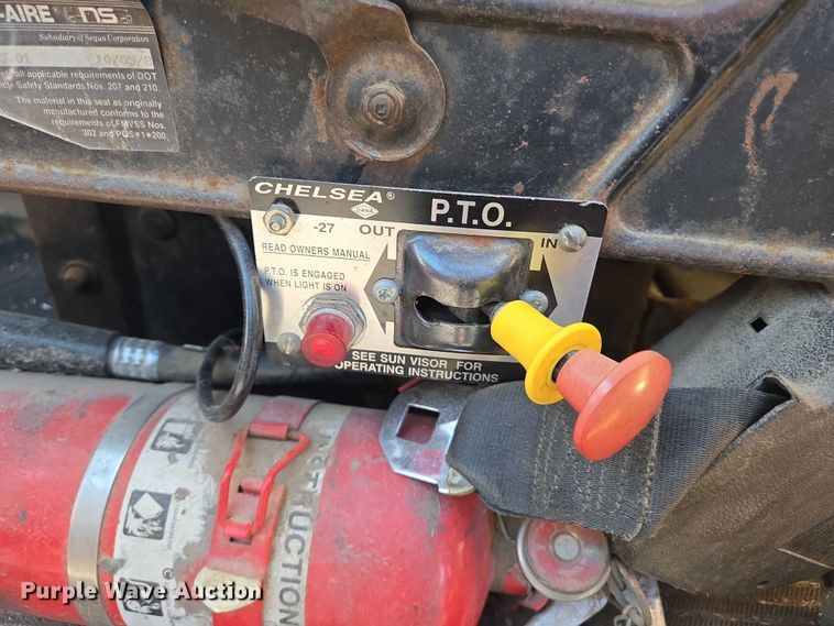 image for item EN8166 1989 Ford L9000 roll-off container truck