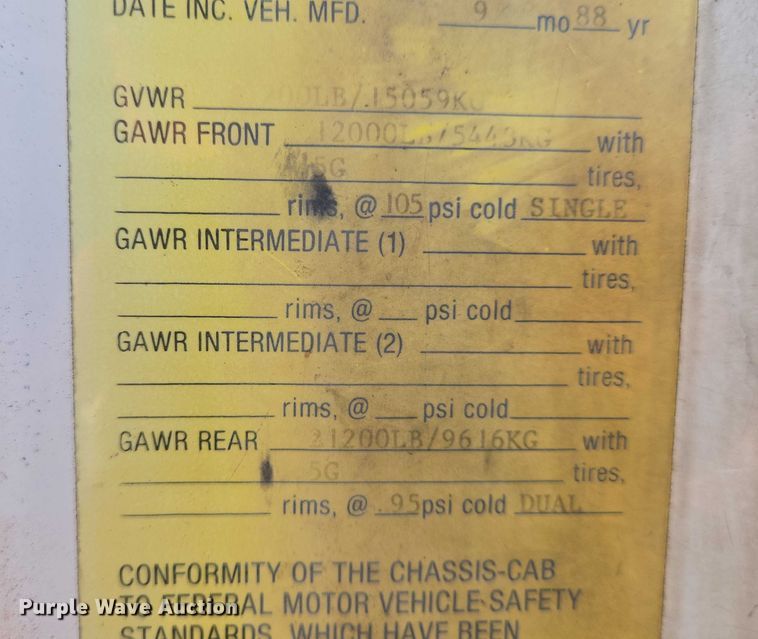 image for item EN8166 1989 Ford L9000 roll-off container truck