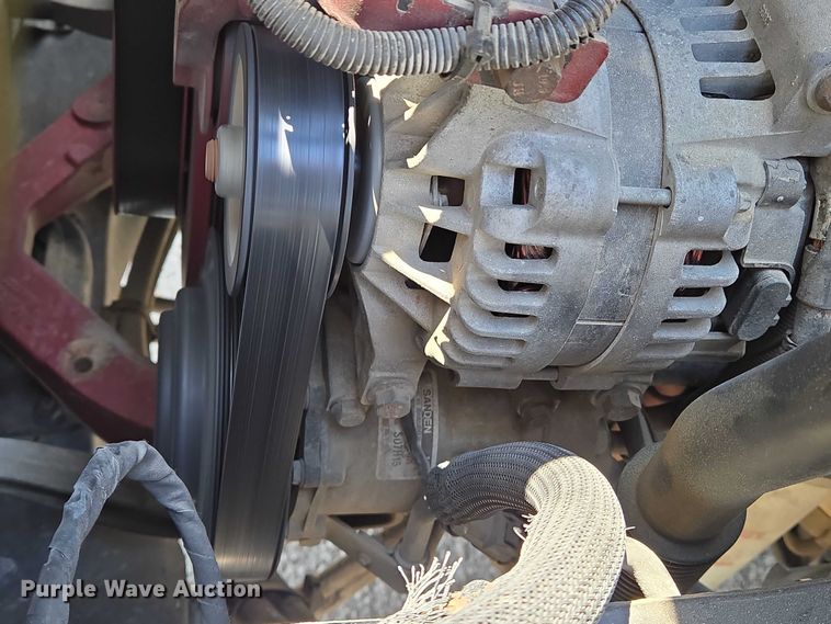 image for item EN8257 2009 Mack CXU613 semi truck