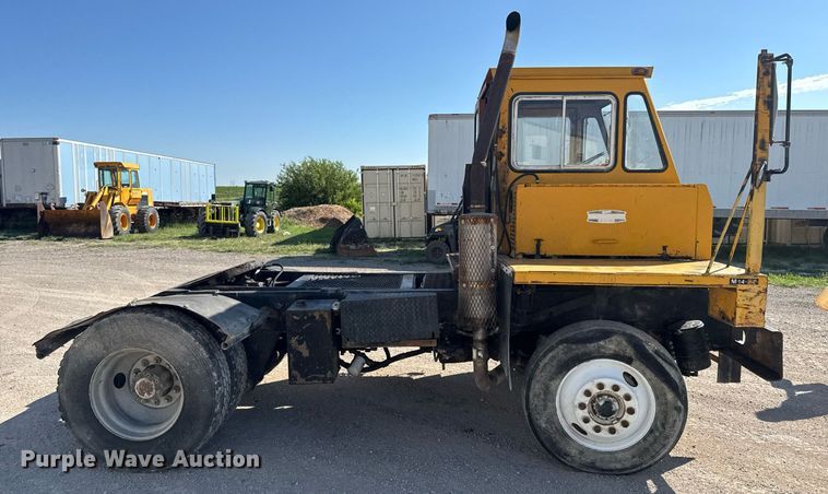 image for item ER2093 1982 Ottawa Commando 30 yard truck