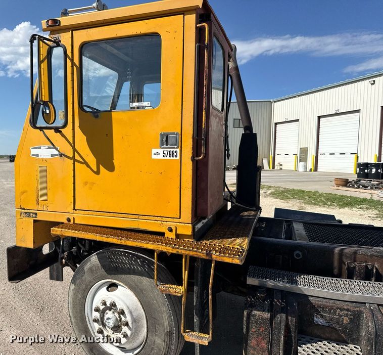 image for item ER2093 1982 Ottawa Commando 30 yard truck