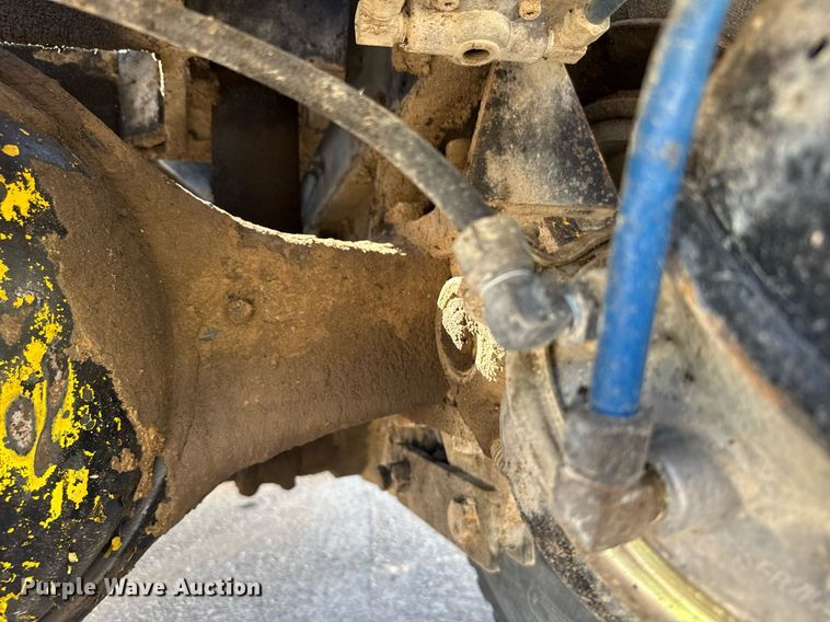 image for item ER2093 1982 Ottawa Commando 30 yard truck