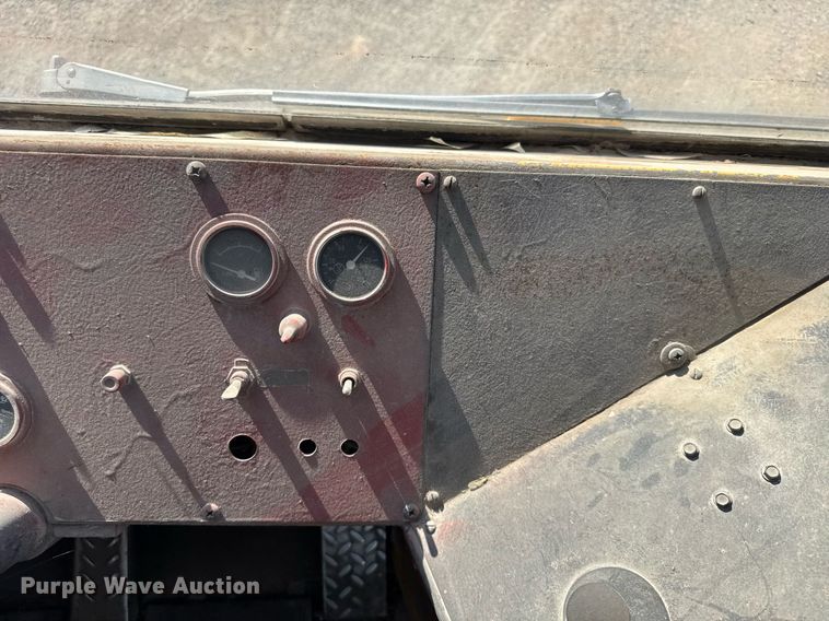 image for item ER2093 1982 Ottawa Commando 30 yard truck