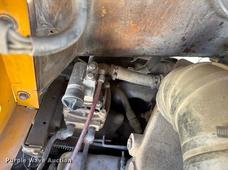 image for item ER2093 1982 Ottawa Commando 30 yard truck