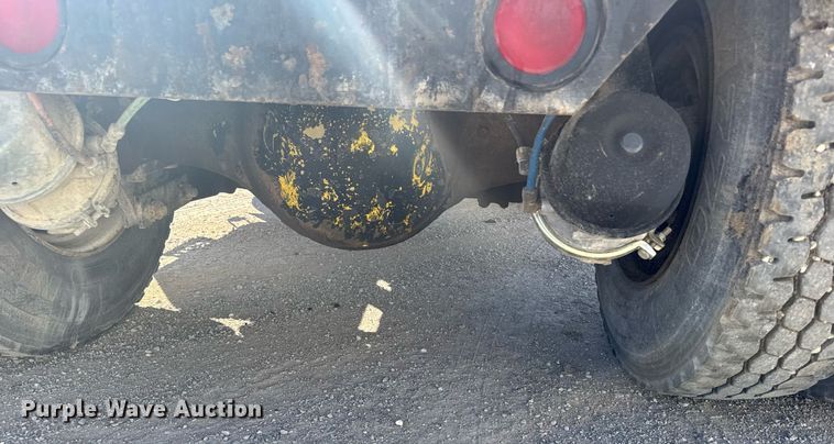 image for item ER2093 1982 Ottawa Commando 30 yard truck