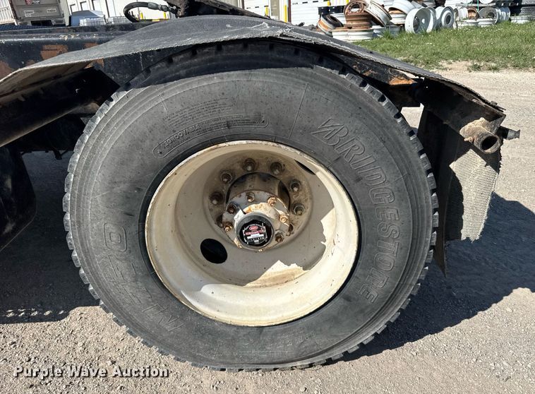 image for item ER2093 1982 Ottawa Commando 30 yard truck