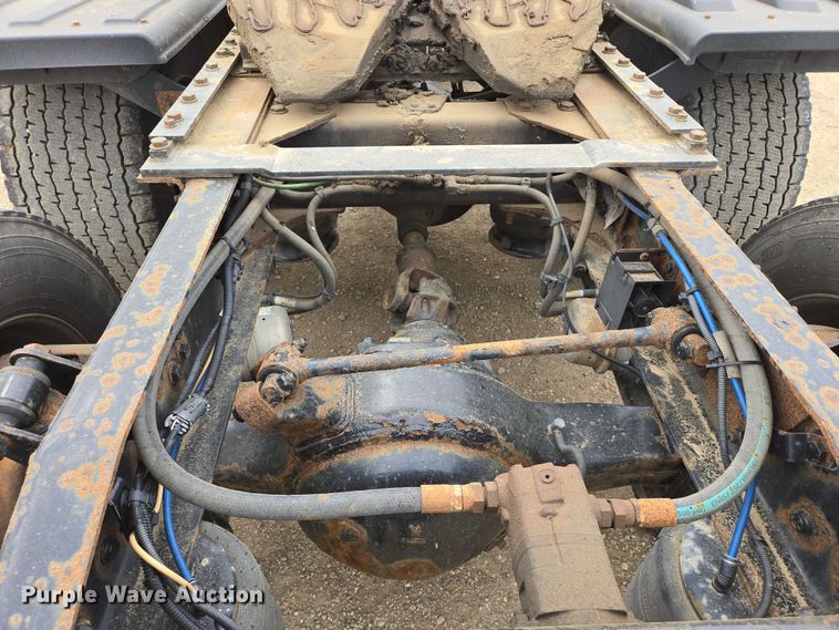 image for item ER5260 2017 Freightliner Cascadia 125 semi truck