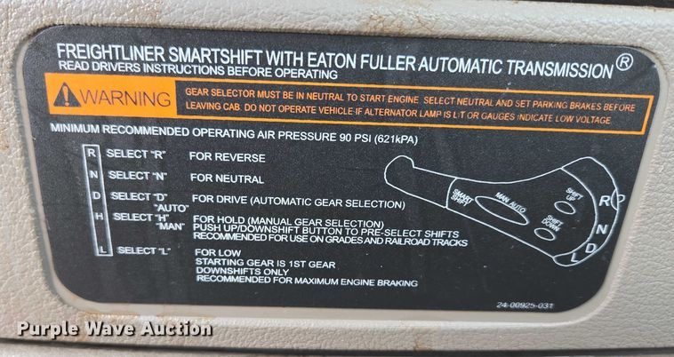 image for item ER5260 2017 Freightliner Cascadia 125 semi truck