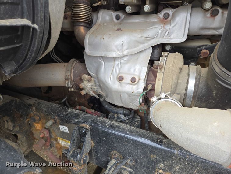 image for item ER5261 2015 Freightliner Cascadia 125 semi truck