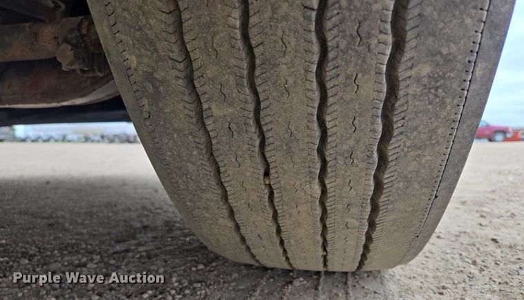 image for item ER5261 2015 Freightliner Cascadia 125 semi truck