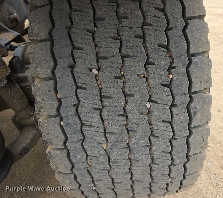 image for item ER5261 2015 Freightliner Cascadia 125 semi truck