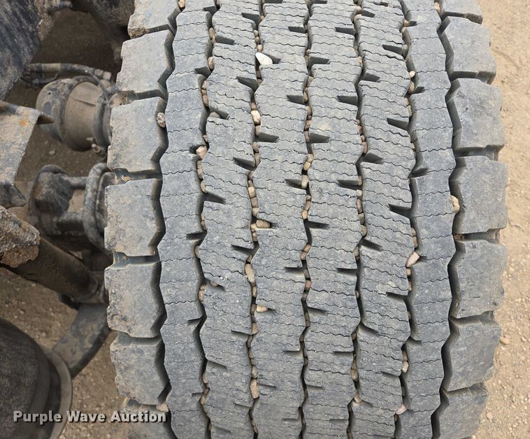 image for item ER5261 2015 Freightliner Cascadia 125 semi truck