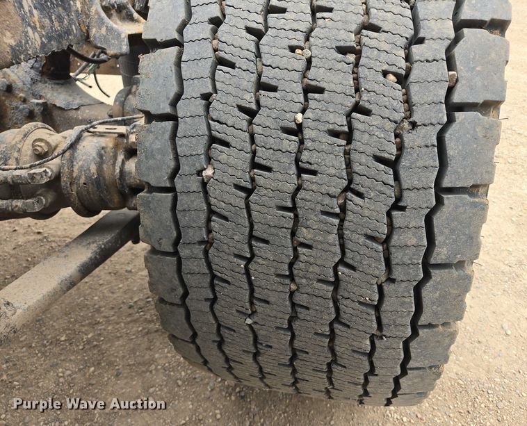 image for item ER5261 2015 Freightliner Cascadia 125 semi truck