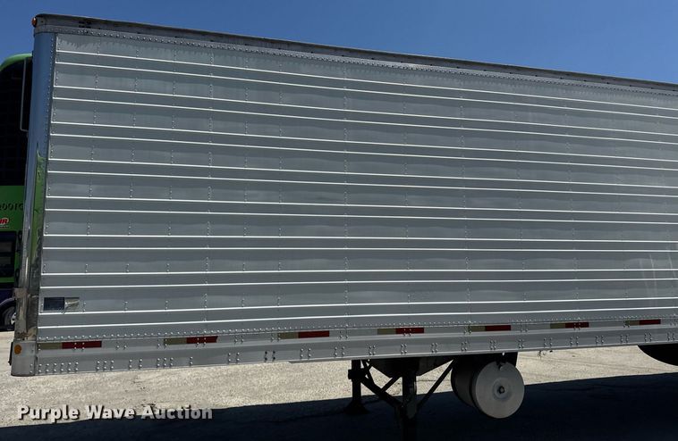 image for item FB9403 2000 Trailmobile refrigerated van trailer