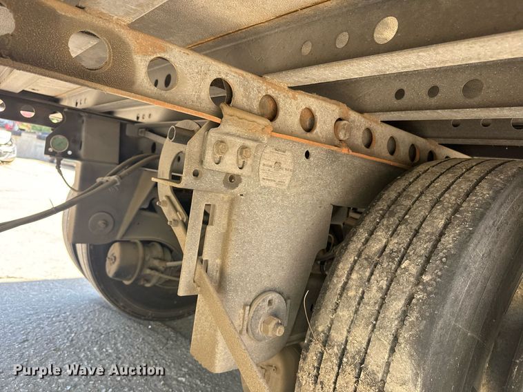 image for item FB9403 2000 Trailmobile refrigerated van trailer