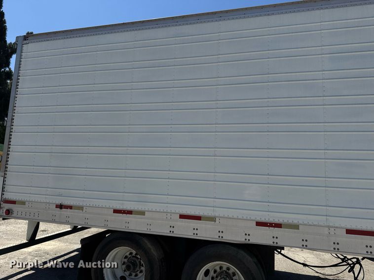 image for item FB9403 2000 Trailmobile refrigerated van trailer