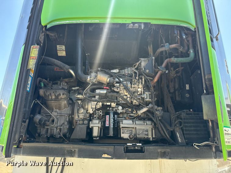 image for item FB9403 2000 Trailmobile refrigerated van trailer